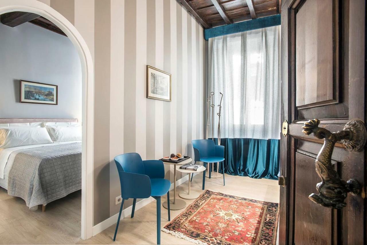 La Finestra Su Fontana Di Trevi - Charming View Apartment โรม ภายนอก รูปภาพ