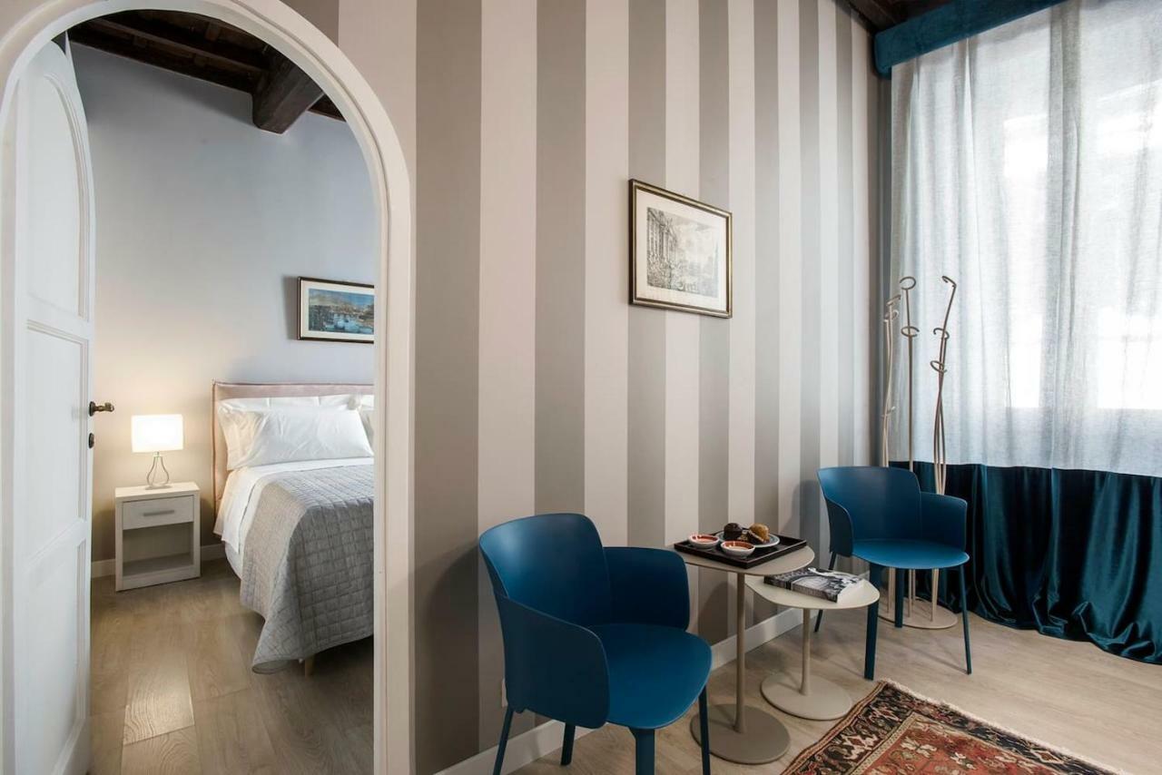 La Finestra Su Fontana Di Trevi - Charming View Apartment โรม ภายนอก รูปภาพ