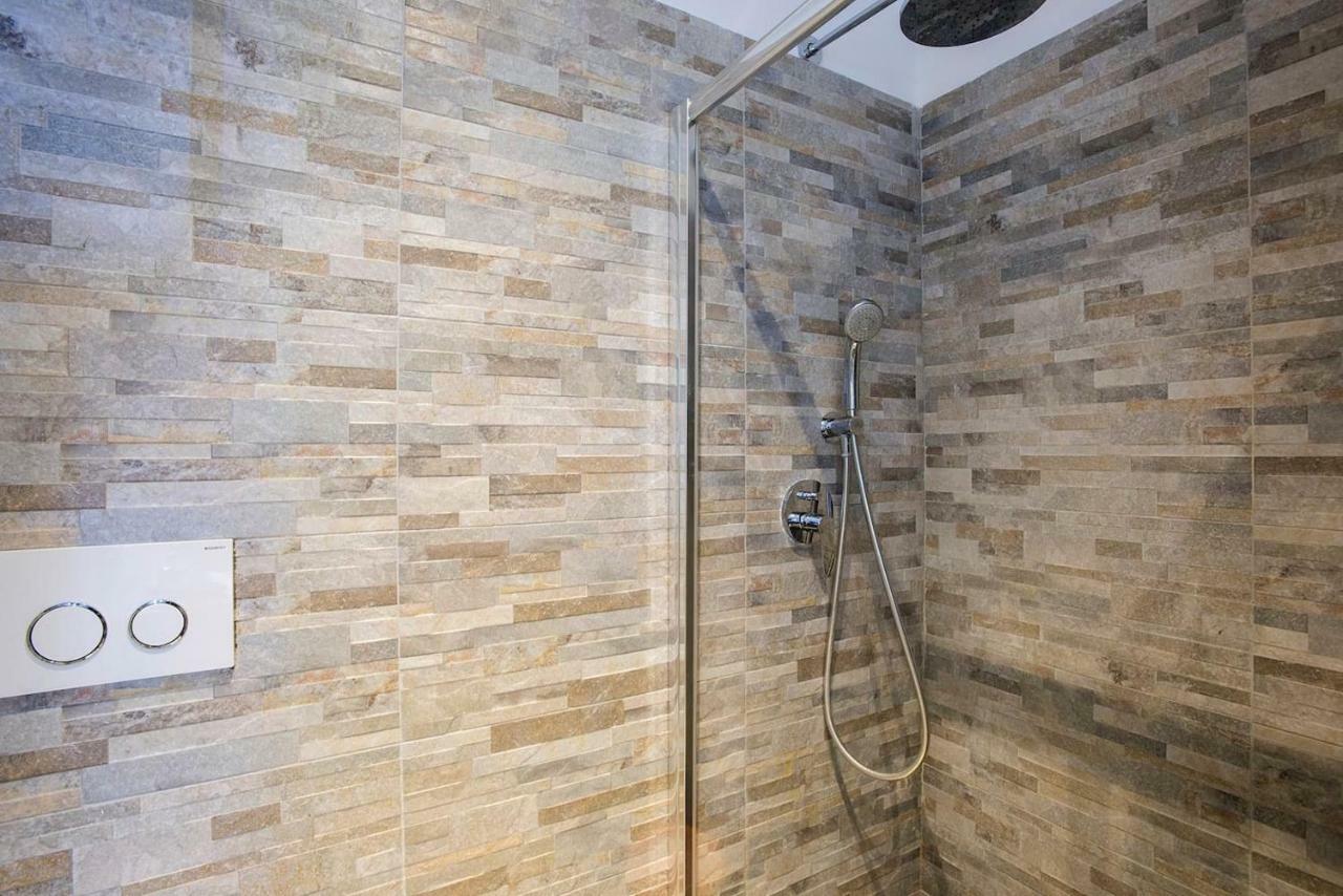 La Finestra Su Fontana Di Trevi - Charming View Apartment โรม ภายนอก รูปภาพ
