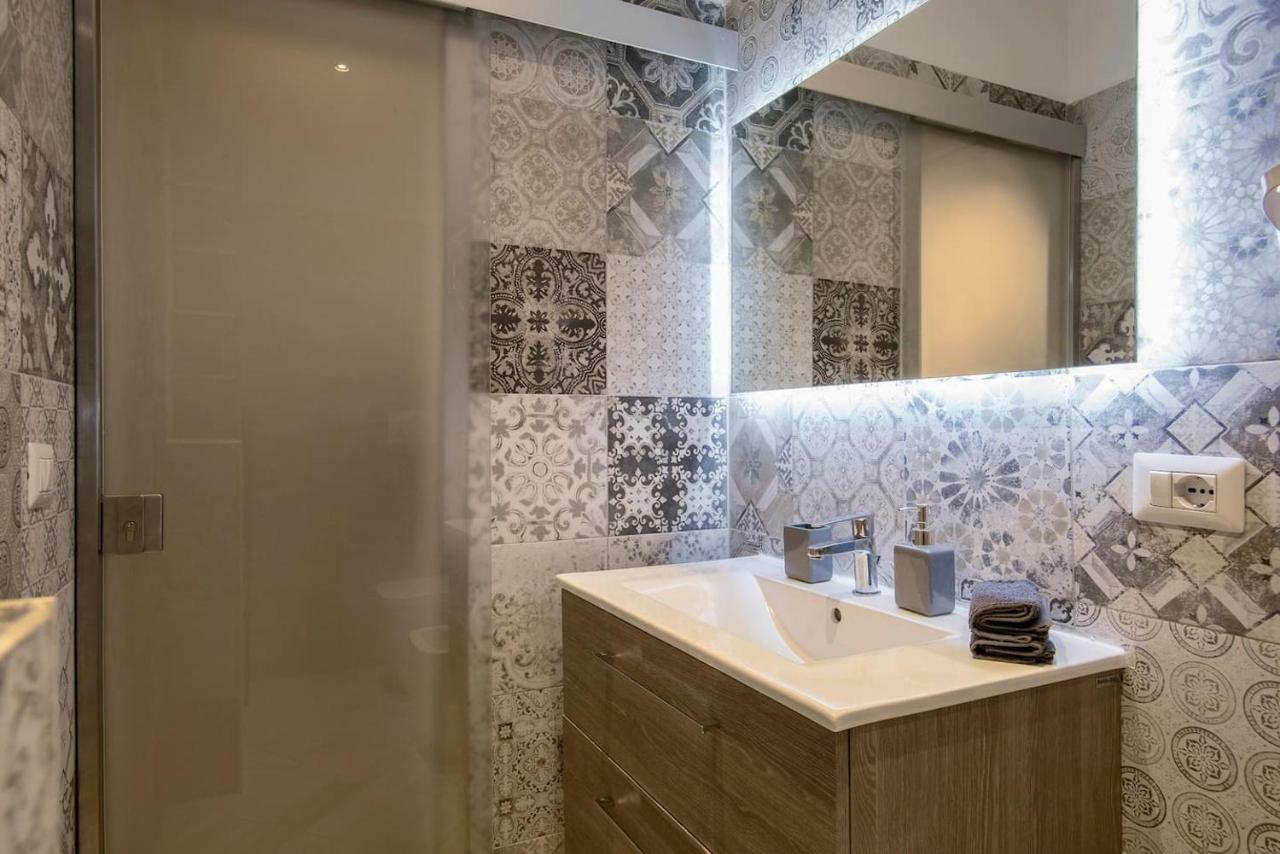 La Finestra Su Fontana Di Trevi - Charming View Apartment โรม ภายนอก รูปภาพ